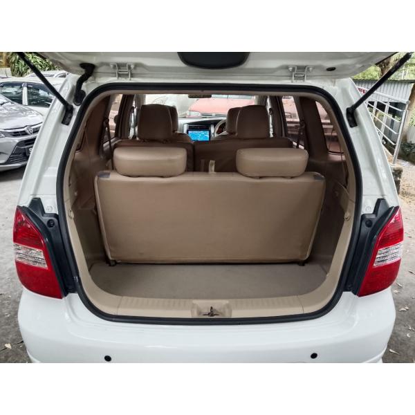  Nissan Grand Livina