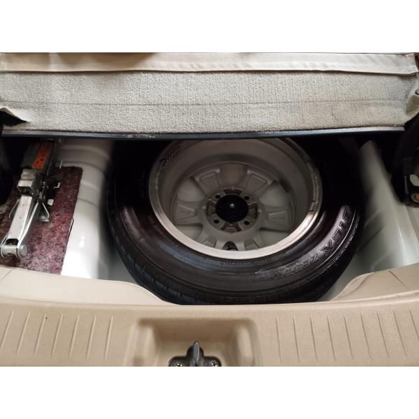  Nissan Grand Livina
