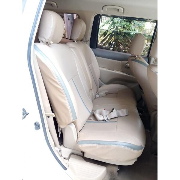  Nissan Grand Livina