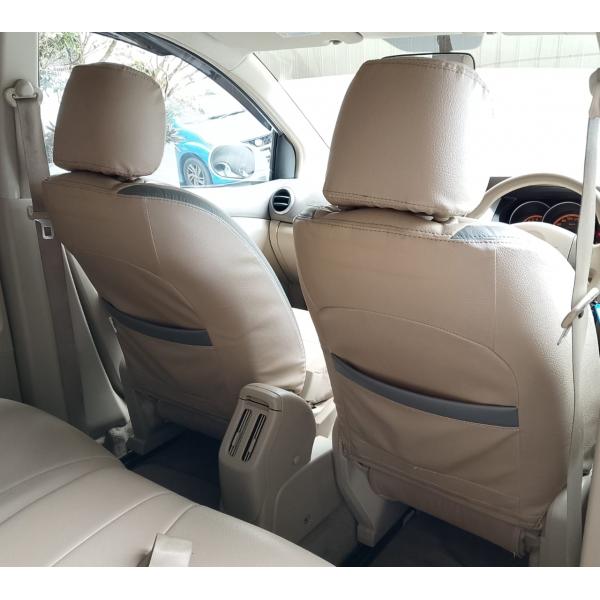  Nissan Grand Livina