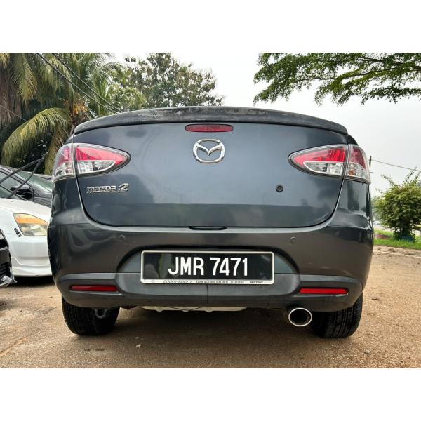 Mazda 2