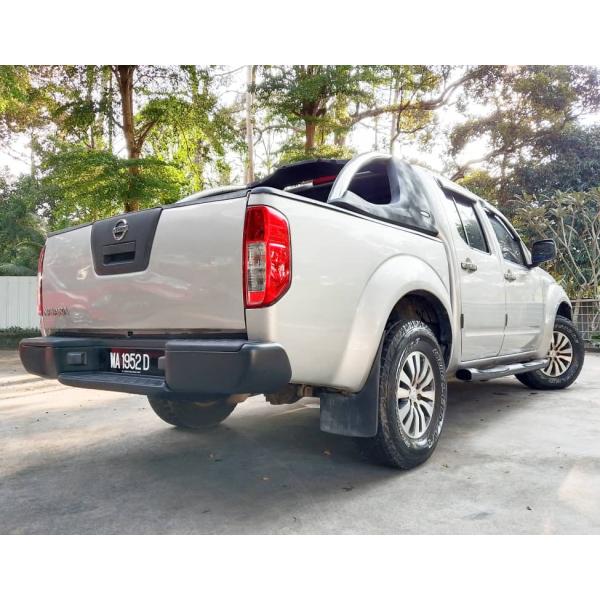  Nissan Navara