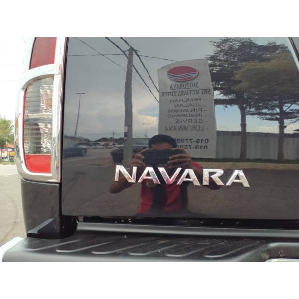  Nissan Navara