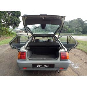  Proton Iswara