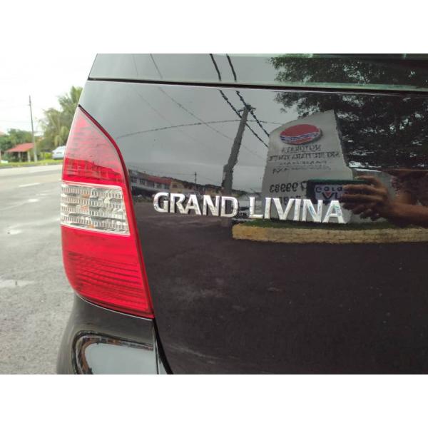  Nissan Grand Livina