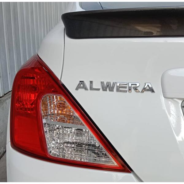 Nissan Almera