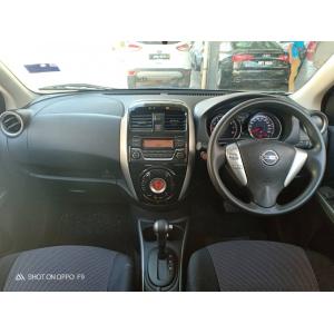 Nissan Almera