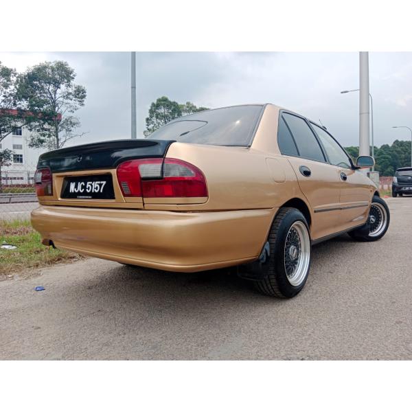  Proton Wira