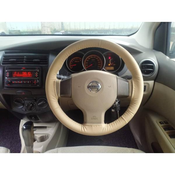  Nissan Grand Livina