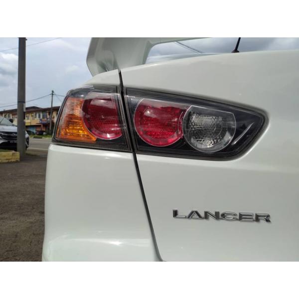 Mitsubishi Lancer