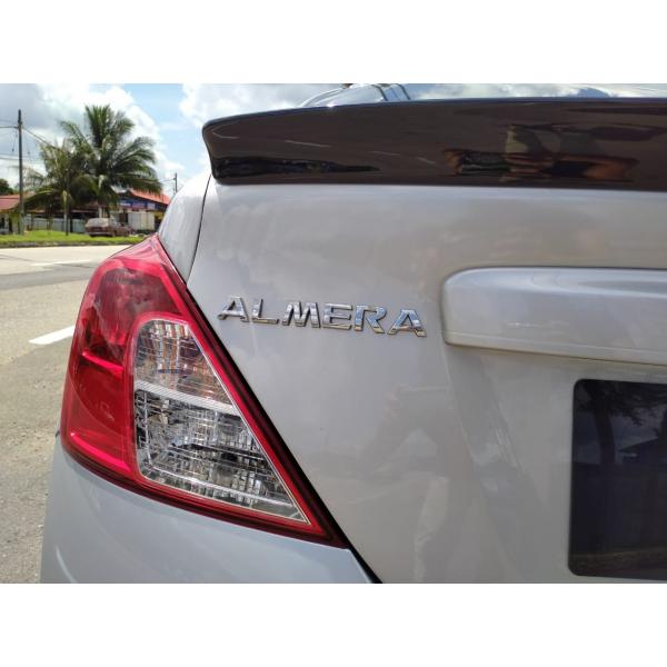 Nissan Almera