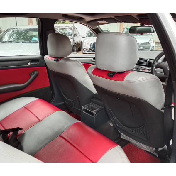  BMW 323i