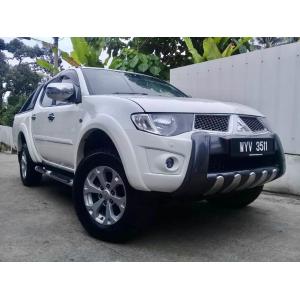  Mitsubishi Triton