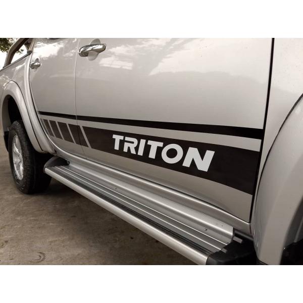  Mitsubishi Triton