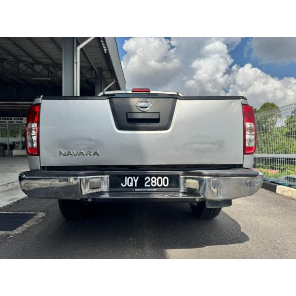  Nissan Navara