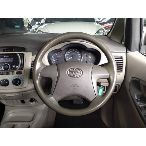  Toyota Innova