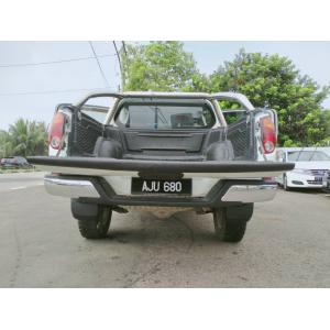  Mitsubishi Triton