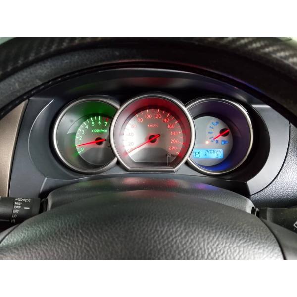  Nissan Grand Livina
