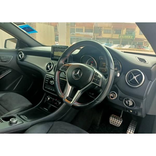  Mercedes-Benz GLA250