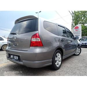  Nissan Grand Livina