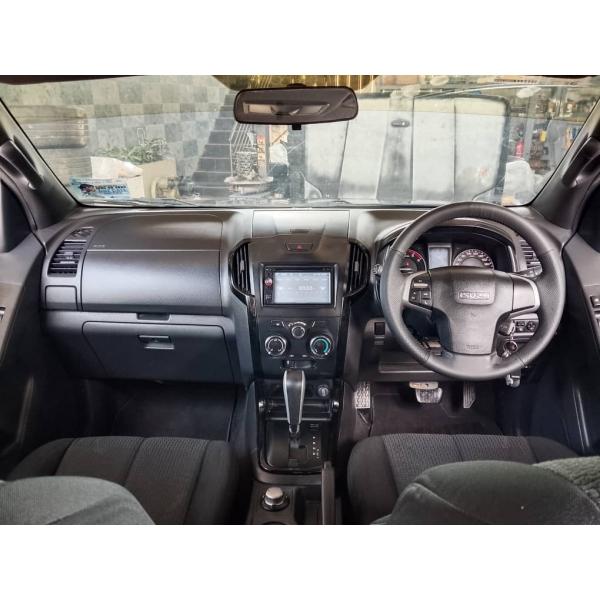 Isuzu D-Max