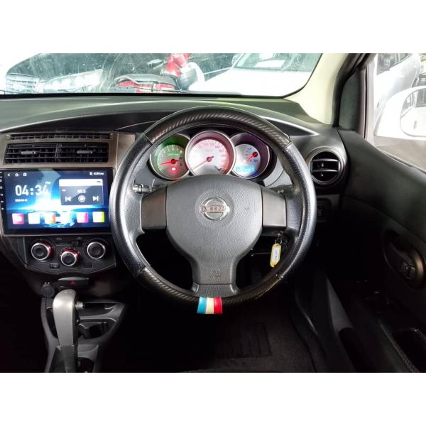  Nissan Grand Livina