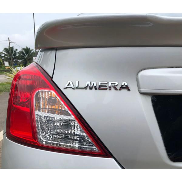 Nissan Almera