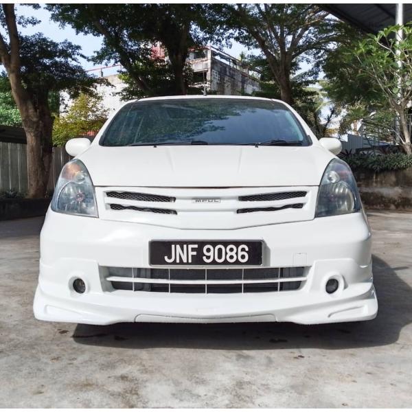  Nissan Grand Livina