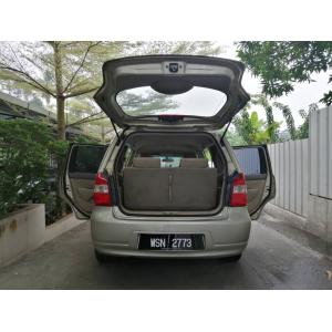  Nissan Grand Livina