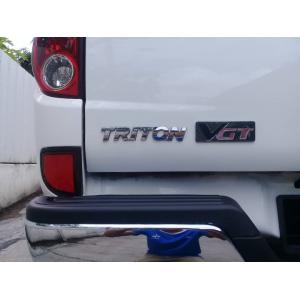  Mitsubishi Triton