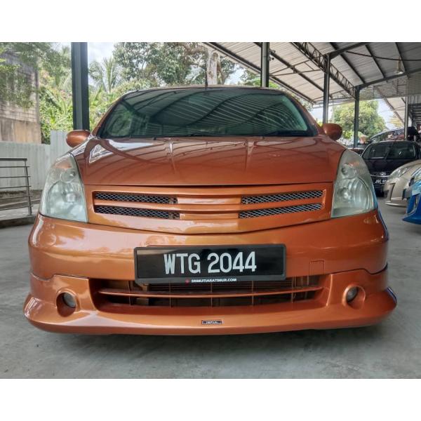  Nissan Grand Livina