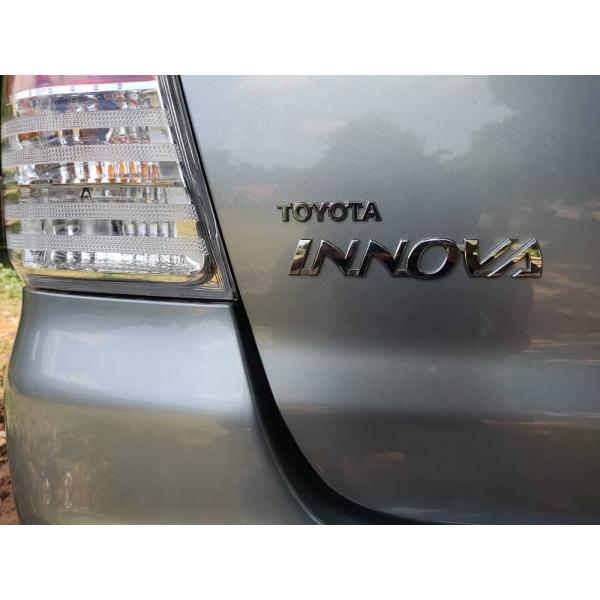  Toyota Innova