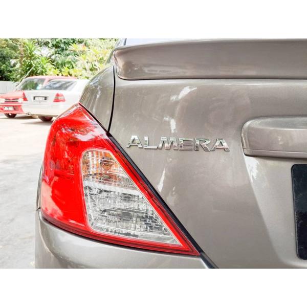 Nissan Almera