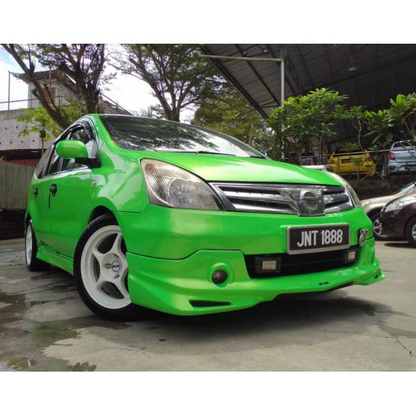  Nissan Grand Livina